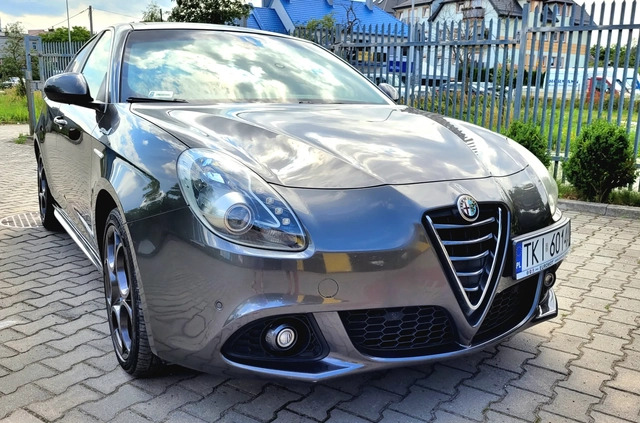 Alfa Romeo Giulietta cena 53000 przebieg: 140000, rok produkcji 2016 z Kielce małe 254